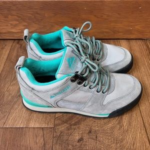 Ridgemont 6 Monty Lo Women’s Hiking Boots